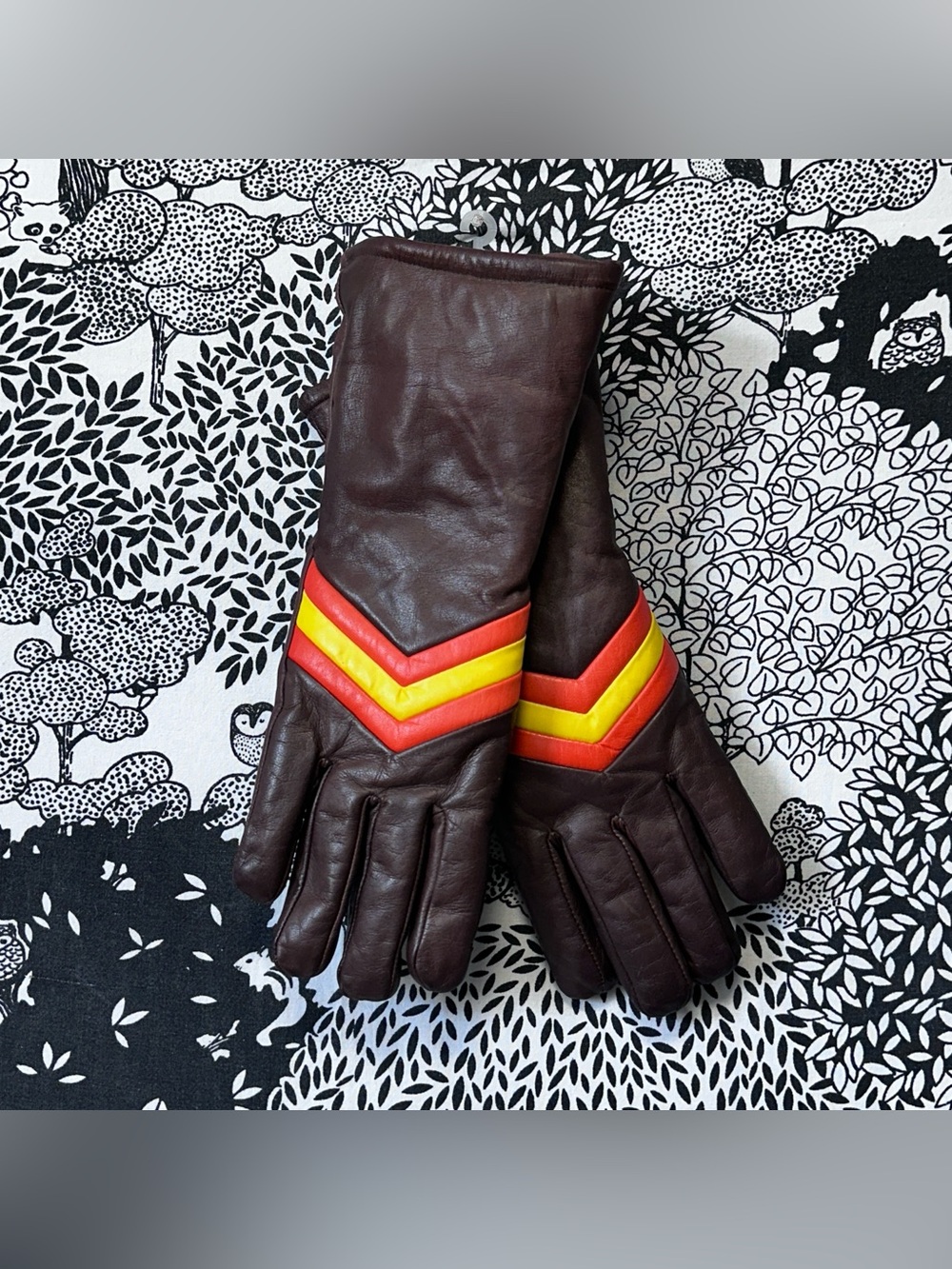 VTG 70s/80s Retro Chevron Leather Ski Gloves